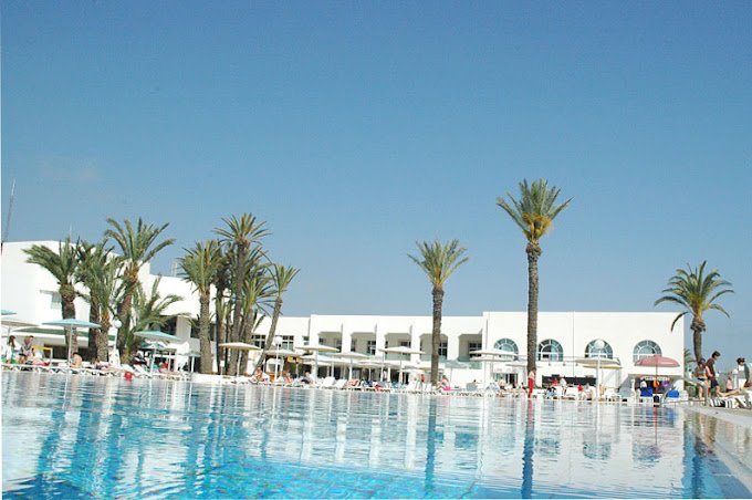 El Mouradi Club Kantaoui ( couples et familles seulement)