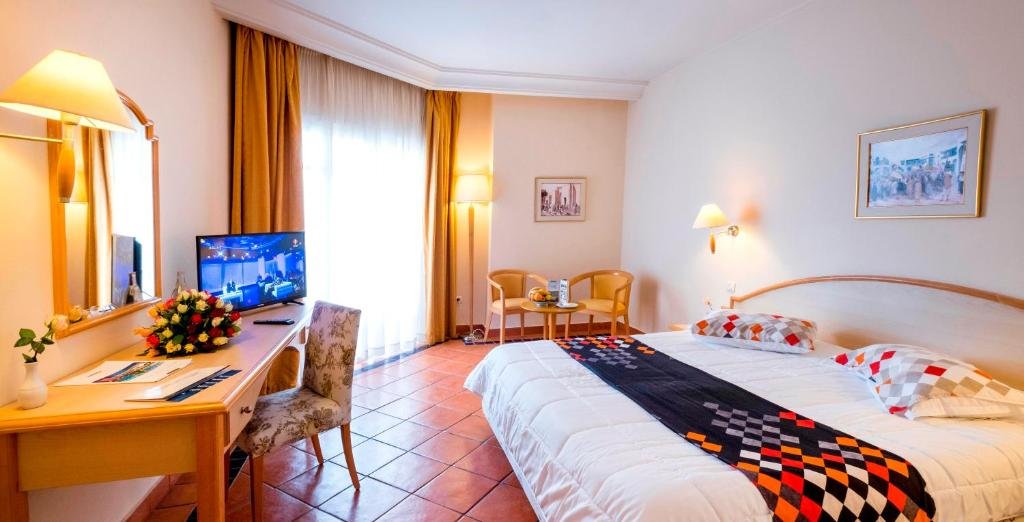 Medina Belisaire & Thalasso